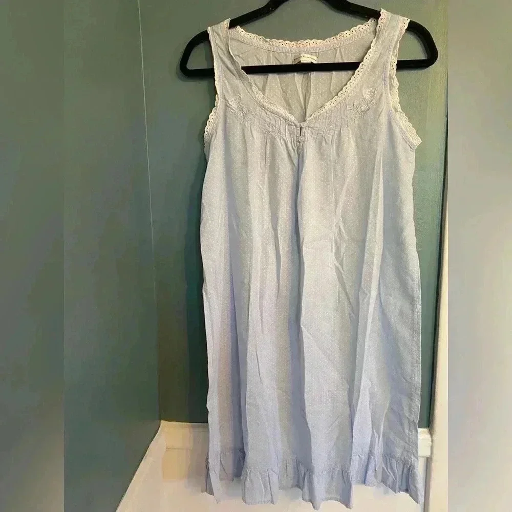 Miss Elaine women’s cotton nightgown - small - blue white polka dots
